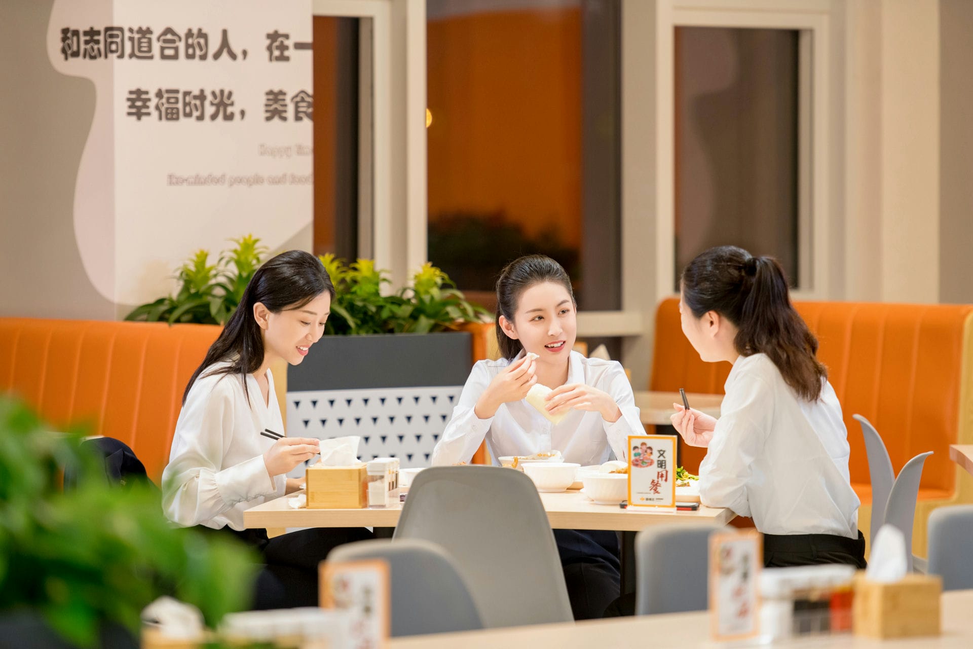PG电子·仿照器(试玩游戏)官方网站